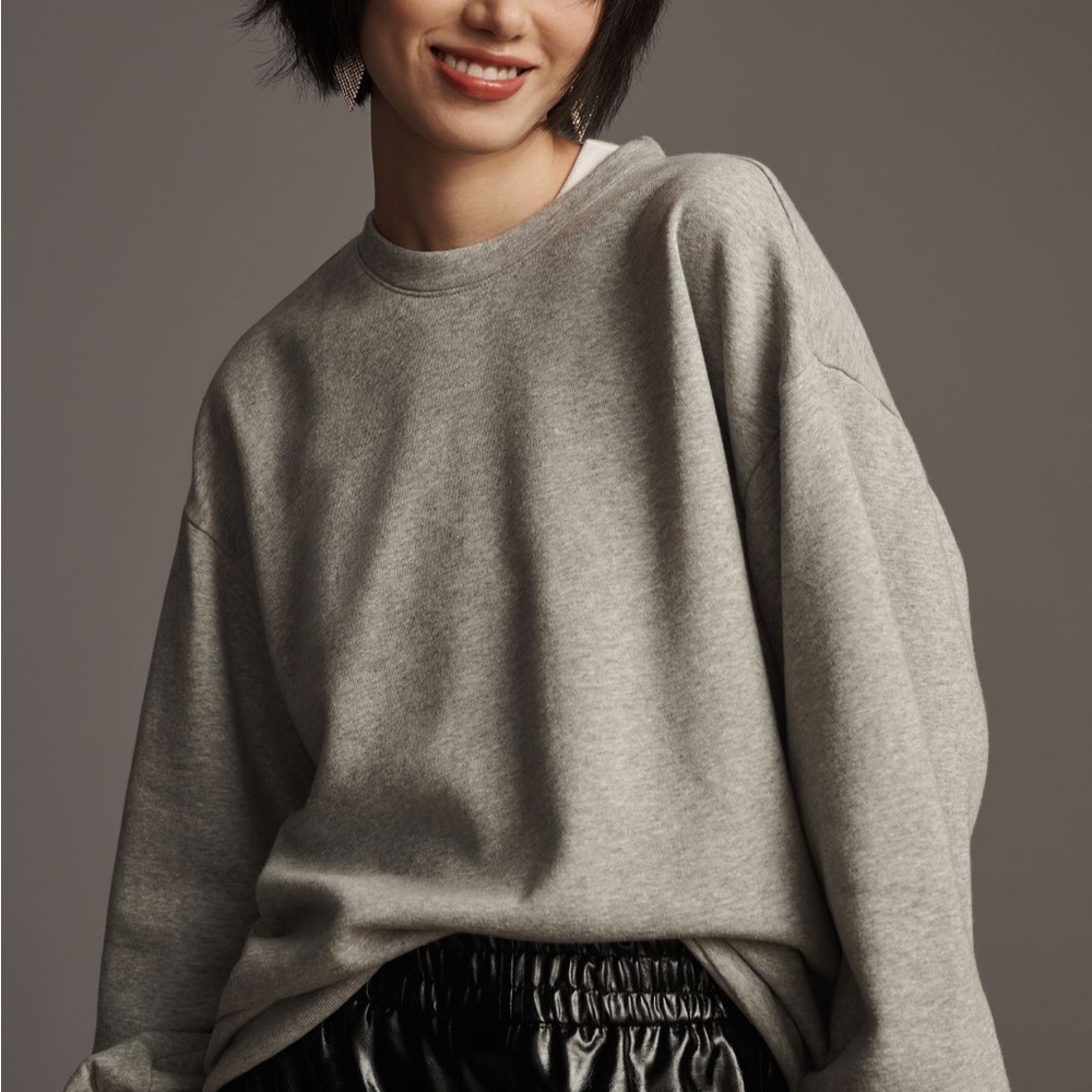Pilot oversized sweatshirt size small- fits medium also